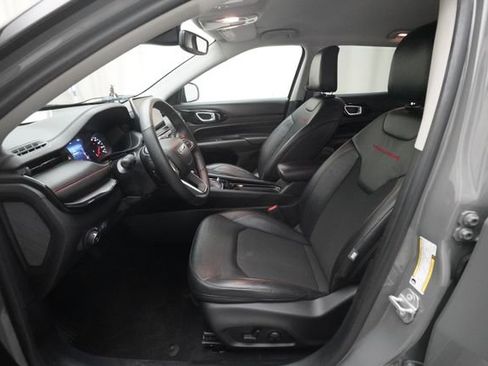 Used 2022 Jeep Compass Trailhawk w/ Trailhawk Convenience Group image 7