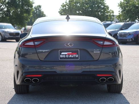 Used 2018 Kia Stinger GT1 AWD/4WD image 10