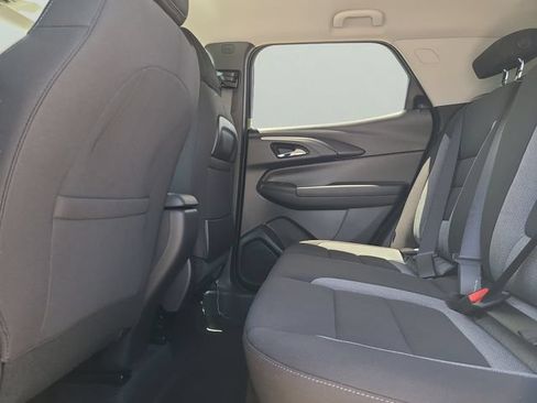 New 2026 Chevrolet TrailBlazer LT w/ Midnight Edition FWD image 13