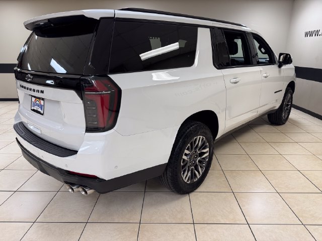 Used 2025 Chevrolet Suburban Z71 AWD/4WD image 6