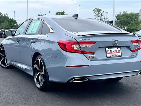Used 2022 Honda Accord Sport image 11