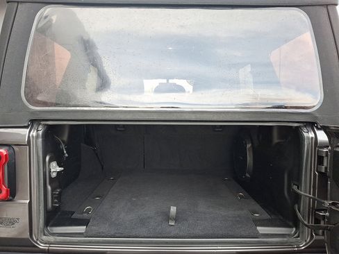 Used 2018 Jeep Wrangler Unlimited Rubicon w/ Dual Top Group image 29