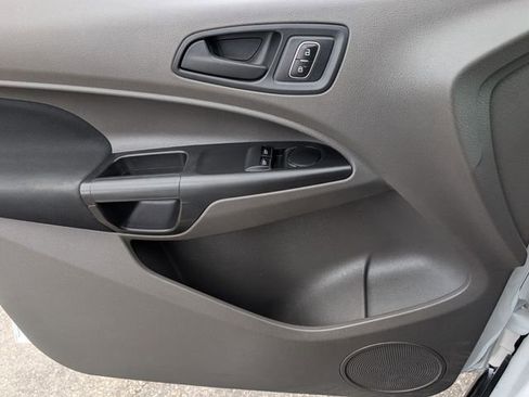 Used 2020 Ford Transit Connect XL image 29