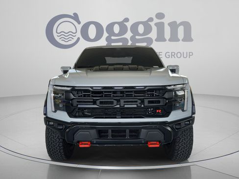 Certified 2025 Ford F150 Raptor w/ Equipment Group 803A Raptor R AWD/4WD image 8