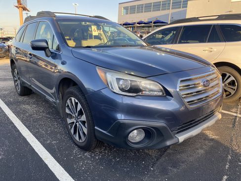Used 2017 Subaru Outback 3.6R Limited AWD/4WD image 2