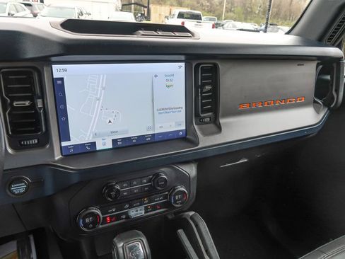 Used 2023 Ford Bronco Outer Banks AWD/4WD image 30