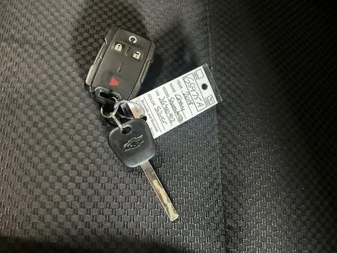 Used 2018 Chevrolet Silverado 1500 LT w/ All Star Edition AWD/4WD image 31