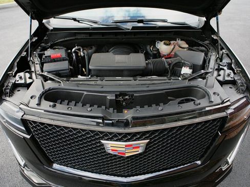 Used 2023 Cadillac Escalade Sport image 7