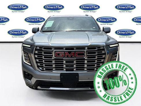 Used 2025 GMC Yukon Denali AWD/4WD image 2