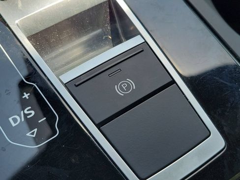 Used 2021 Audi SQ7 Premium Plus AWD/4WD image 34