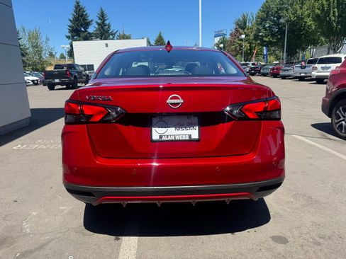 New 2025 Nissan Versa SV image 5