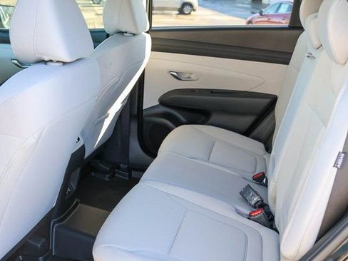 New 2026 Hyundai Tucson SEL image 13