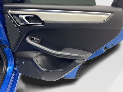 Used 2015 Porsche Macan Turbo image 41