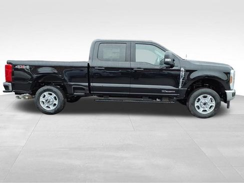 Certified 2026 Ford F350 XLT AWD/4WD image 10