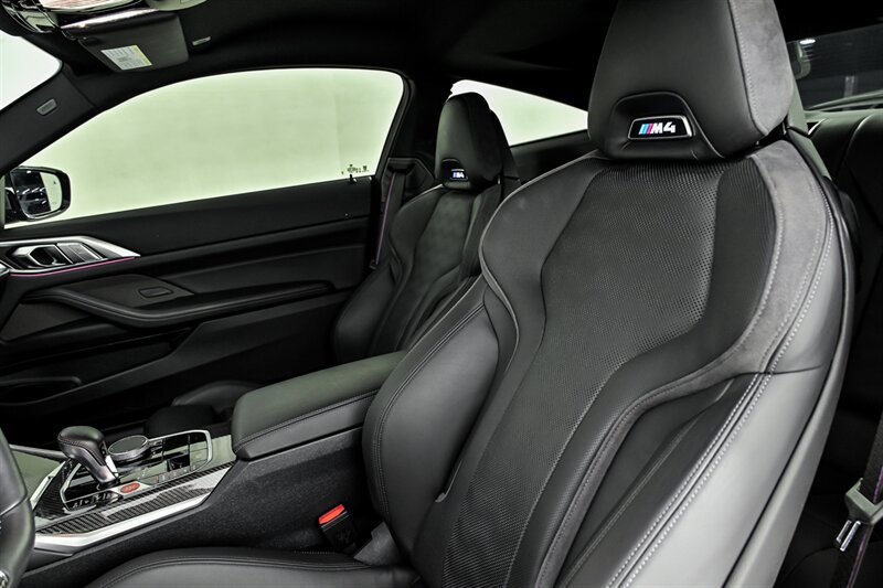 Used 2026 BMW M4 xDrive Competition w/ Executive Package AWD/4WD image 30