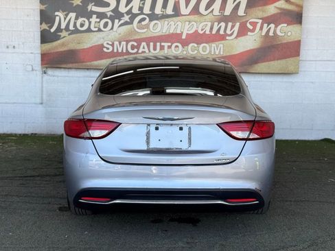 Used 2015 Chrysler 200 Limited image 15