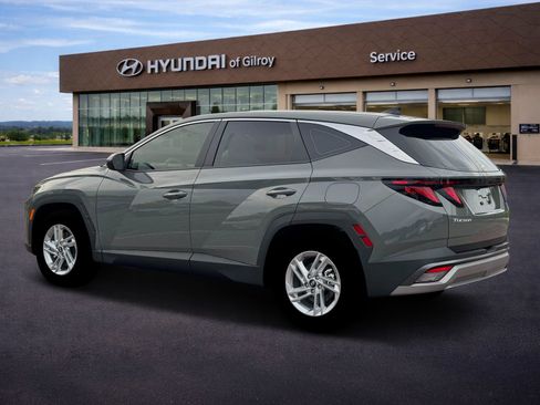 New 2026 Hyundai Tucson SE FWD image 4
