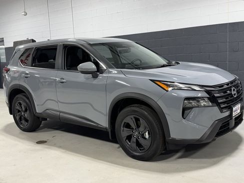 New 2026 Nissan Rogue SV w/ Cold Weather Package AWD/4WD image 4