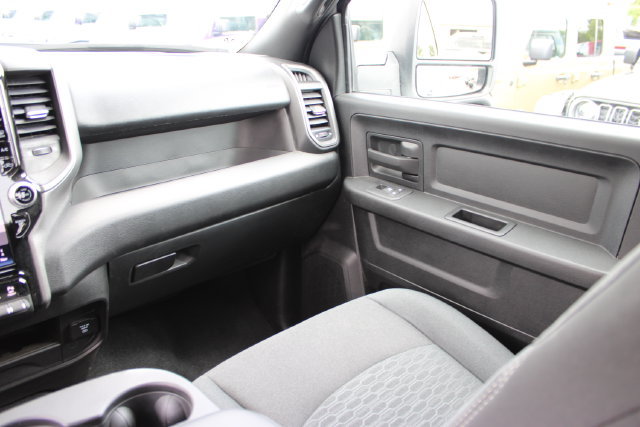 Used 2025 RAM 3500 Tradesman AWD/4WD image 46