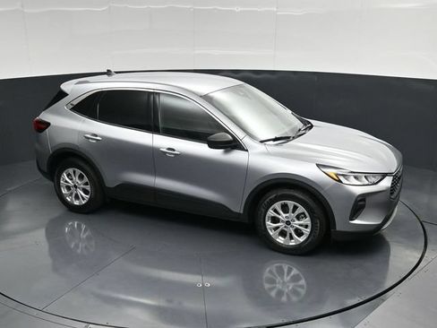Used 2024 Ford Escape Active FWD image 49