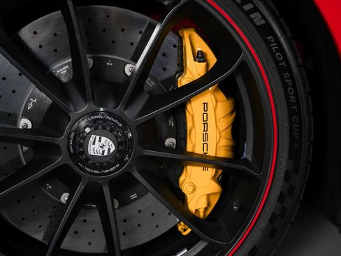 Used 2019 Porsche 911 Speedster RWD image 18
