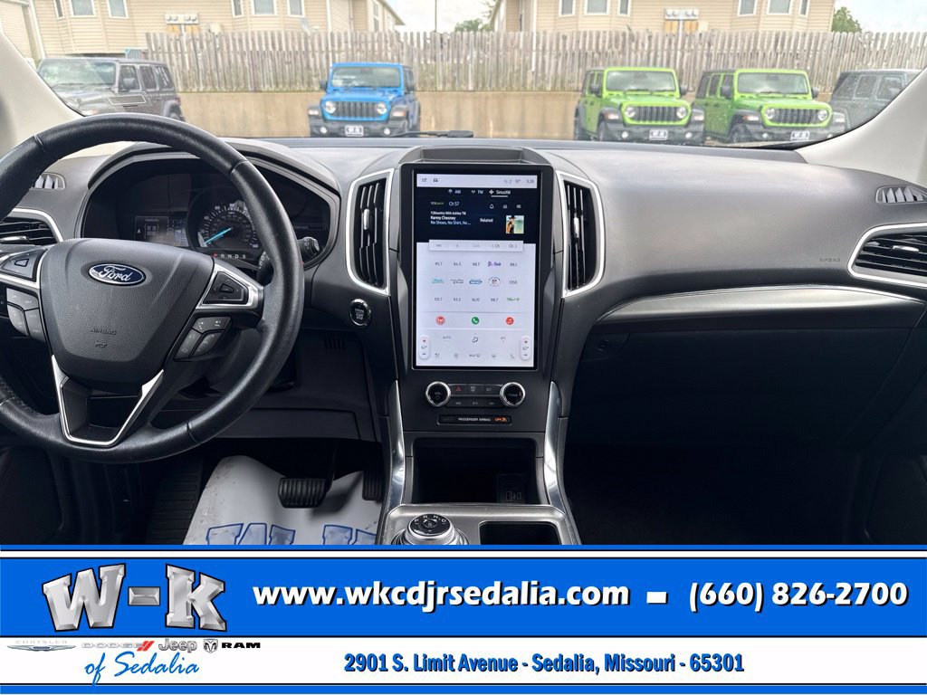 Used 2024 Ford Edge Titanium AWD/4WD image 35
