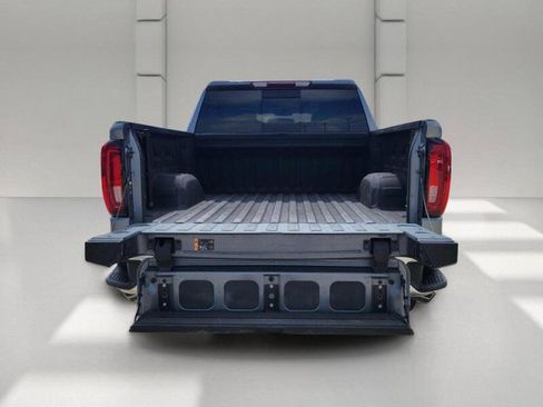 Used 2021 GMC Sierra 1500 SLT RWD image 7