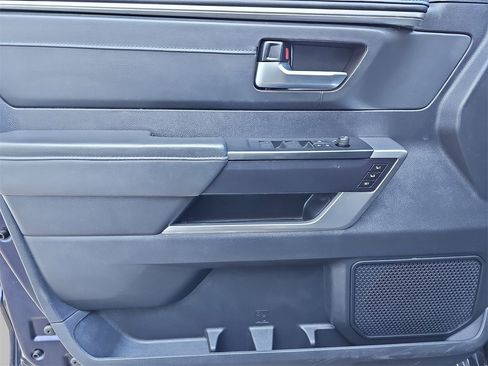 Used 2023 Toyota Tundra Platinum image 30