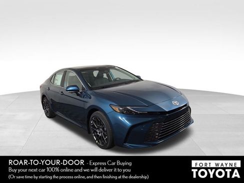 New 2026 Toyota Camry XLE image 5