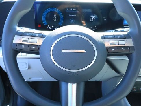 New 2026 Hyundai Kona SE image 11