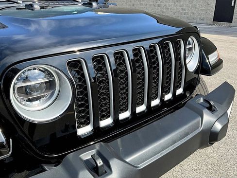 Used 2021 Jeep Wrangler Unlimited Sahara w/ Cold Weather Group image 29