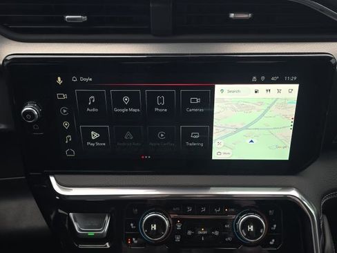 Used 2025 GMC Sierra 2500 Denali w/ Technology Package image 36