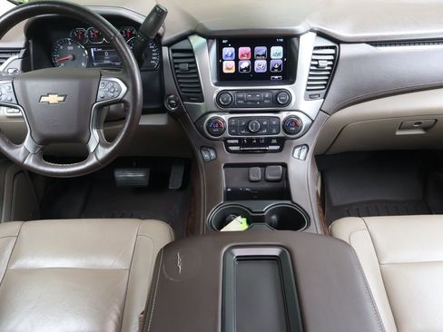 Used 2018 Chevrolet Tahoe LT w/ Luxury Package AWD/4WD image 18