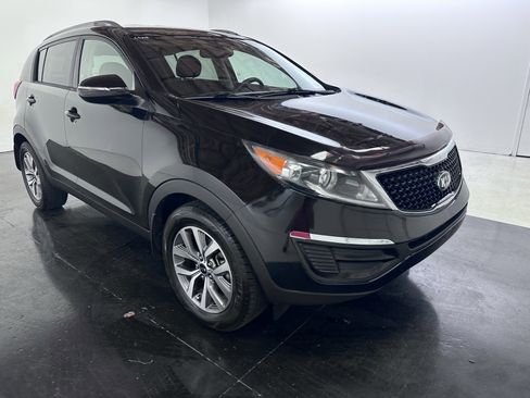 Used 2014 Kia Sportage LX FWD image 2