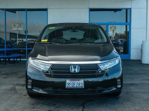 Certified 2023 Honda Odyssey EX-L image 2