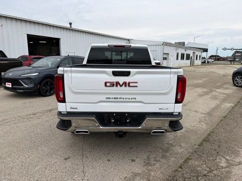 New 2026 GMC Sierra 1500 SLT w/ SLT Premium Plus Package AWD/4WD image 4