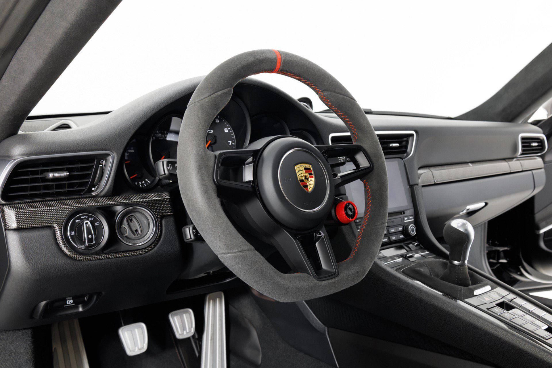 Used 2017 Porsche 911 Carrera GTS RWD image 18