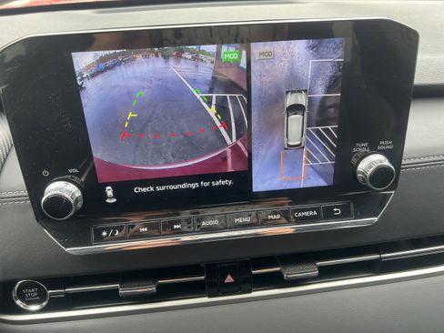 Used 2024 Mitsubishi Outlander AWD image 14