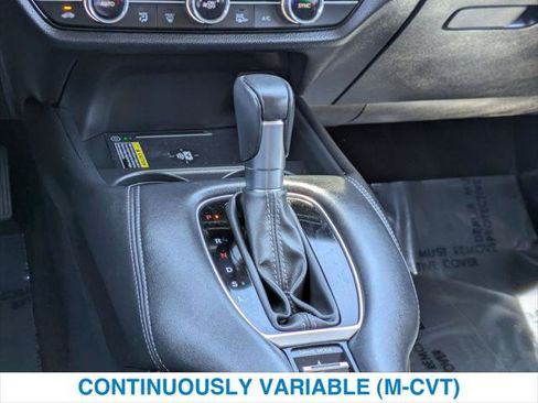 Certified 2024 Honda HR-V EX-L image 19