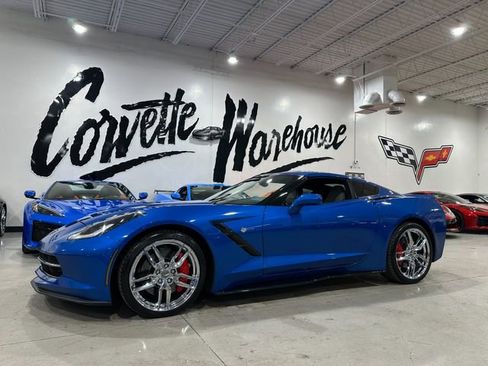 Used 2015 Chevrolet Corvette Stingray Coupe w/ 3LT Preferred Equipment Group image 1