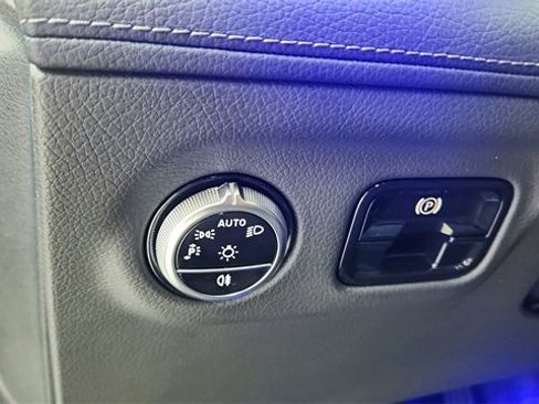 Used 2023 Mercedes-Benz EQE 500 4MATIC Sedan w/ Digital Light Package image 35