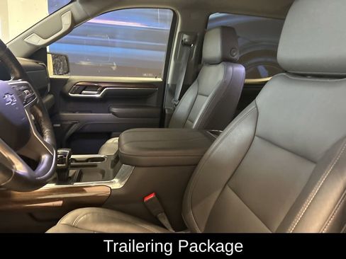 Used 2024 Chevrolet Silverado 1500 LT Trail Boss w/ Convenience Package II image 7