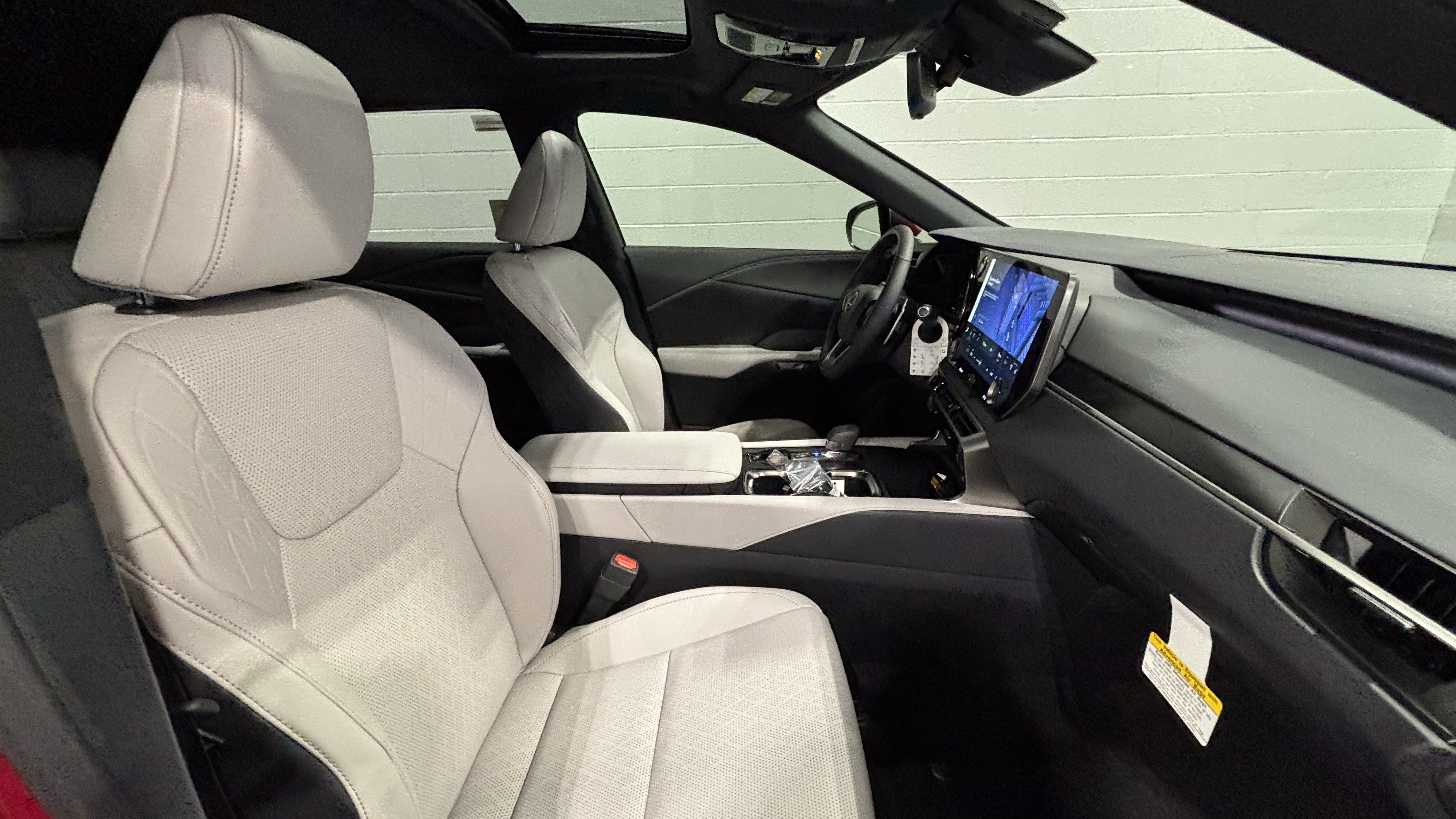 New 2026 Lexus RX 350 FWD image 42