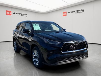 New 2025 Toyota Highlander Limited