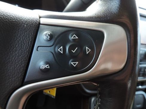 Used 2018 GMC Sierra 2500 Denali w/ Suspension Package, Off-Road image 31