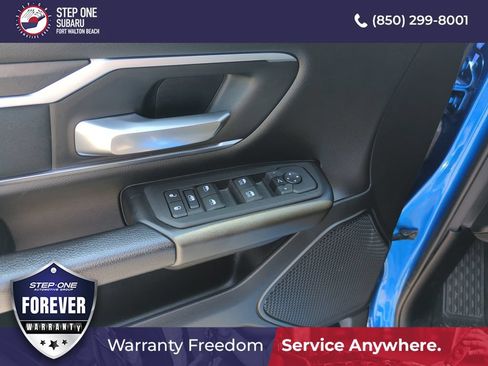Used 2025 RAM 1500 Big Horn AWD/4WD image 19