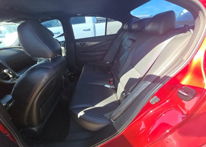 Used 2018 INFINITI Q50 Red Sport 400 w/ Sensory Package (Sport) RWD image 13