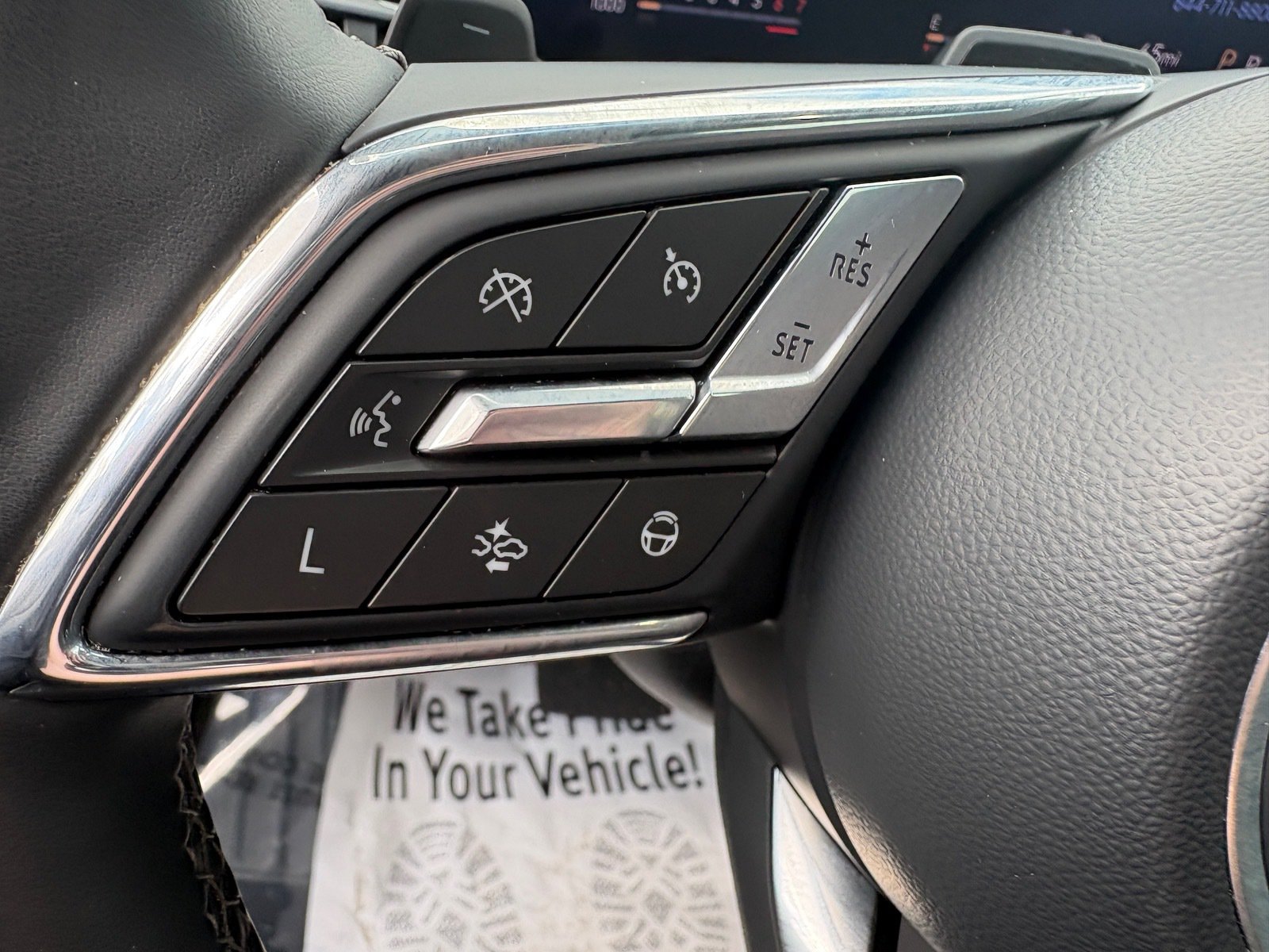 Used 2025 Buick Enclave Avenir w/ Super Cruise Package FWD image 22
