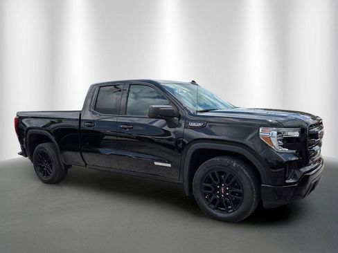 Used 2020 GMC Sierra 1500 Elevation w/ Elevation Value Package RWD image 2
