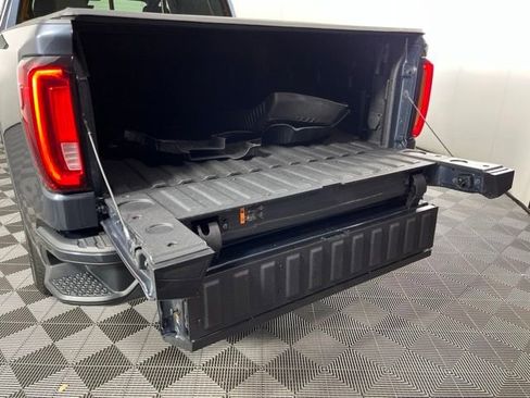 Used 2021 GMC Sierra 1500 Denali w/ Denali Ultimate Package AWD/4WD image 48